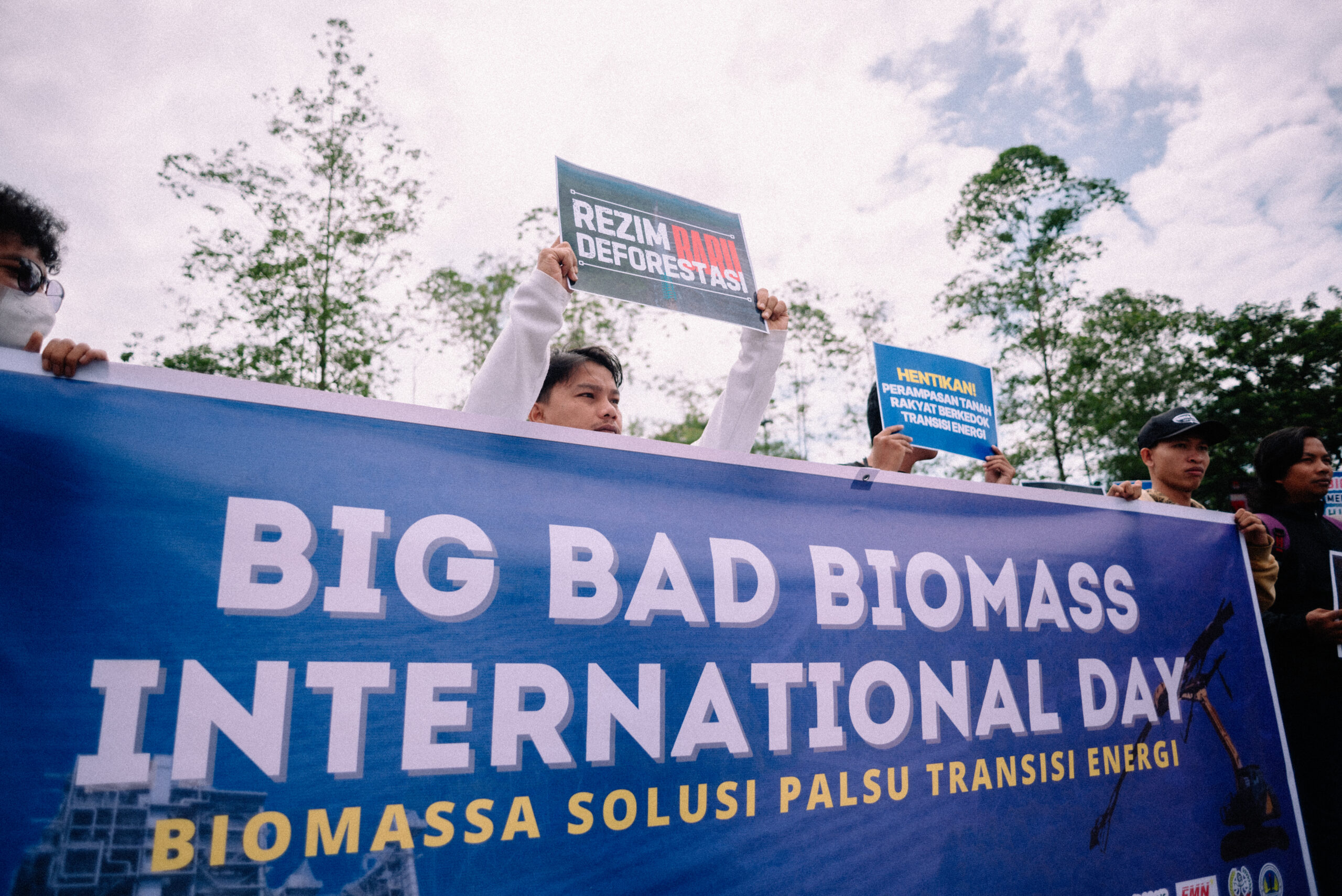 Foto dari Trand Asia